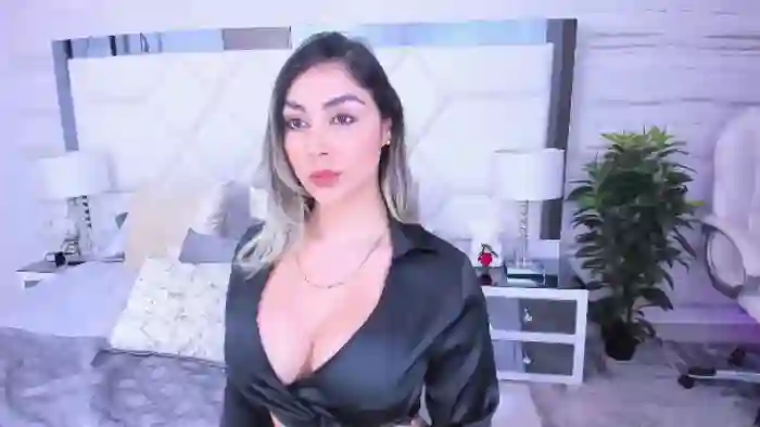 2024/11/11/flirt4free-mia-colemman-03-27-25