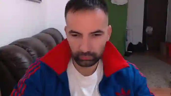 2024/11/11/flirt4free-leo-gianni-11-49-50