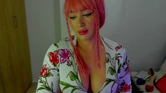 mia-lambertt