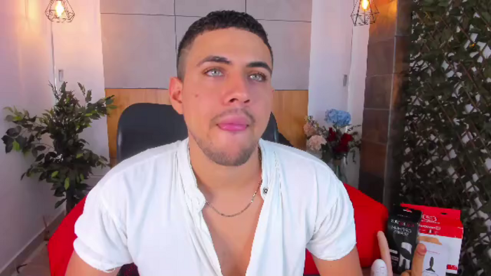 paul-riveraa
