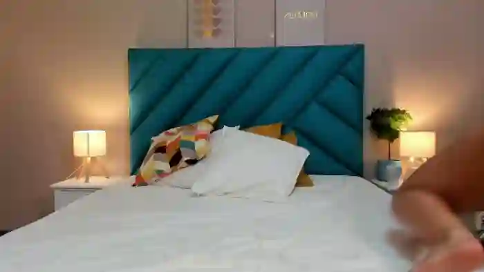 2024/11/20/flirt4free-mia-splash-12-52-53