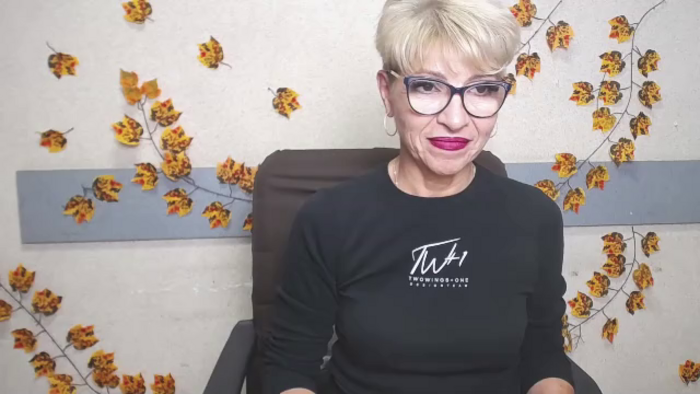 holly-incredible