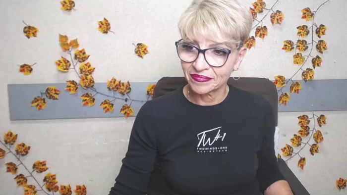 holly-incredible