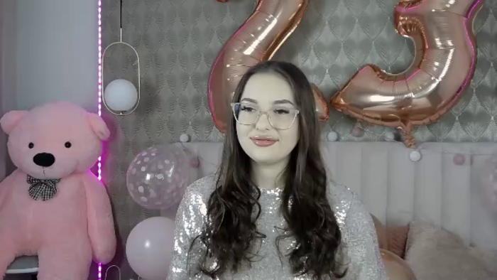 lindsey-lu