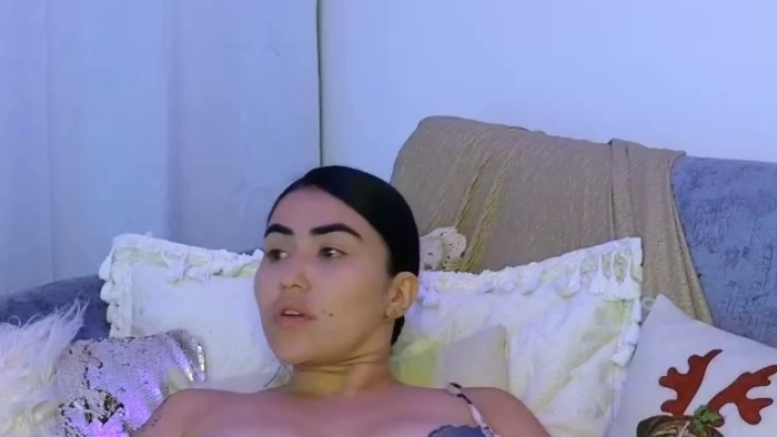 lola-dove