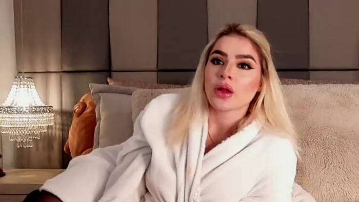mia-klein