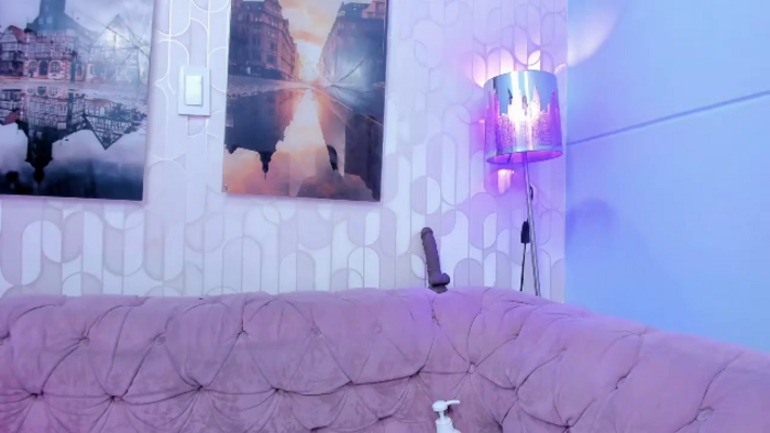 mia-quevedo