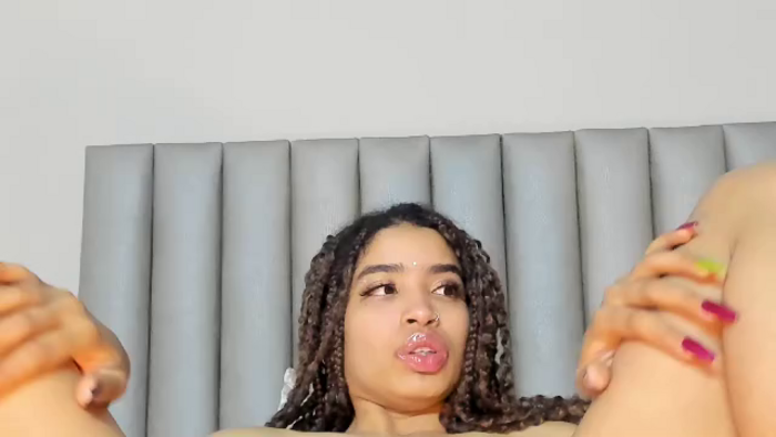 tessa-thomp