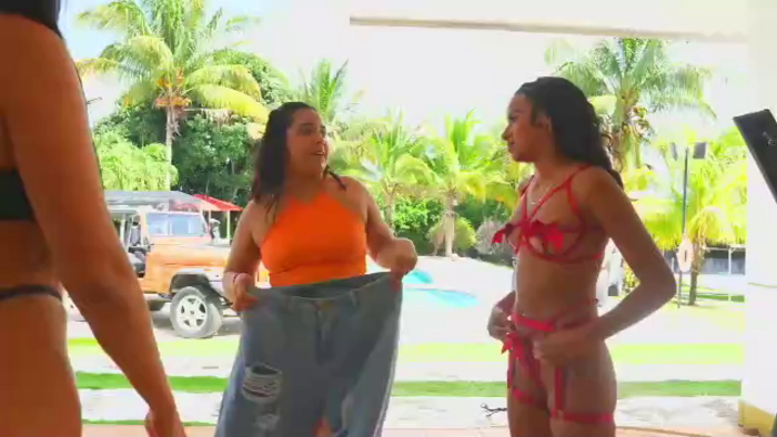 island-girls