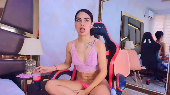 nicole-esposito