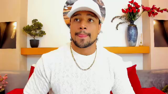 mike-esteves