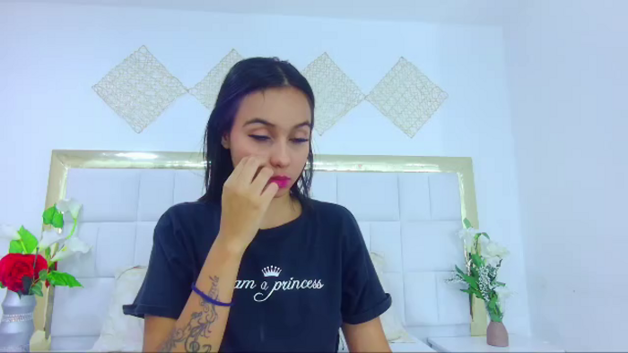 mia-harrys