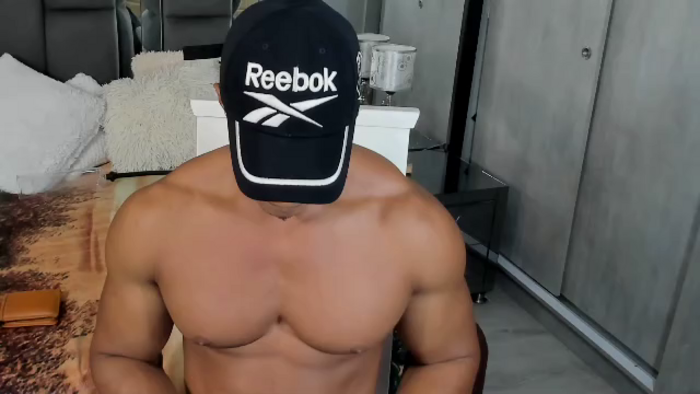 mat-strong