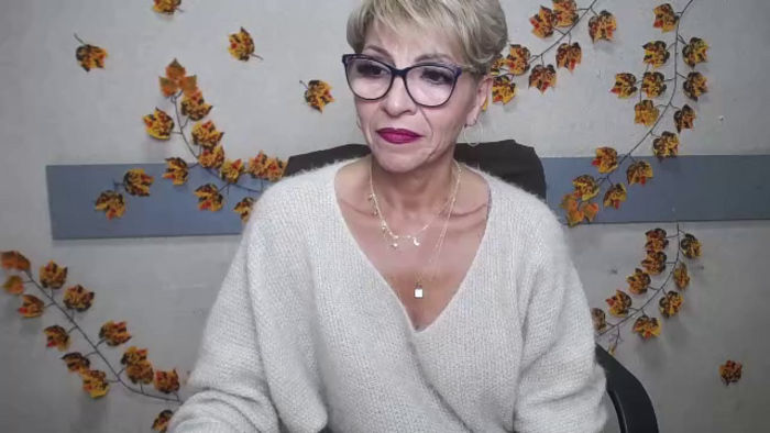 holly-incredible