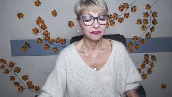 holly-incredible