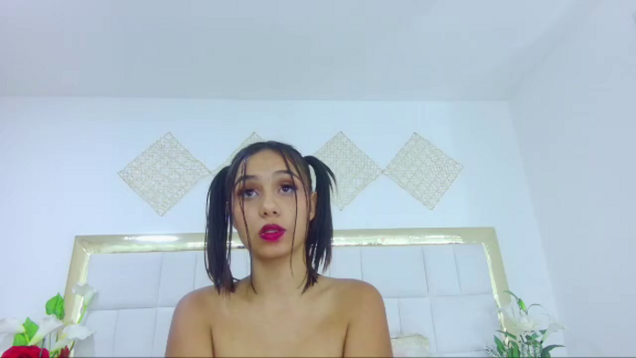 mia-harrys