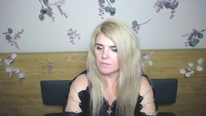 julya-barbi