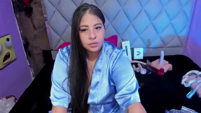 luisana-boobs