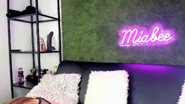 mia-bee