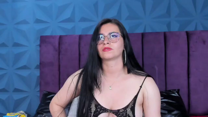 nicole-jonss