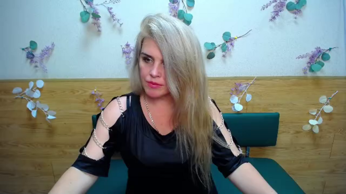 julya-barbi