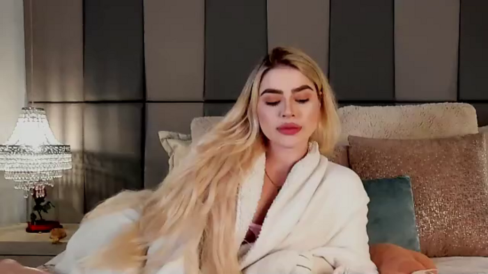 mia-klein