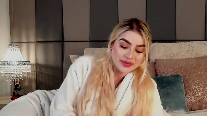 mia-klein