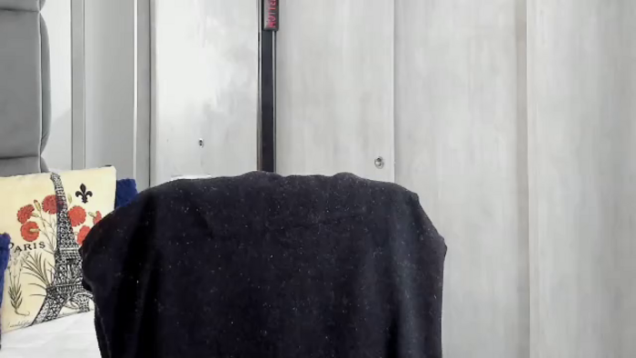 mat-strong