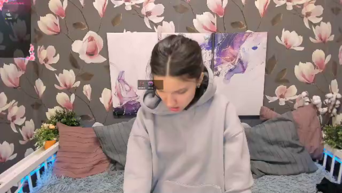 melanie-silver