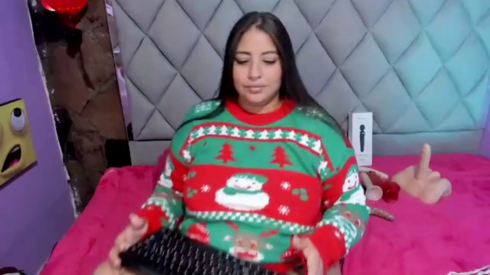 luisana-boobs