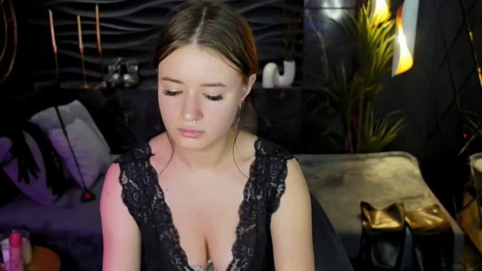 lily-loyd