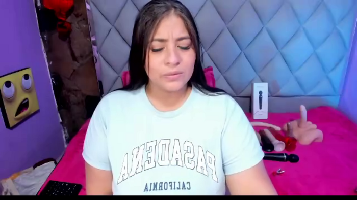 luisana-boobs