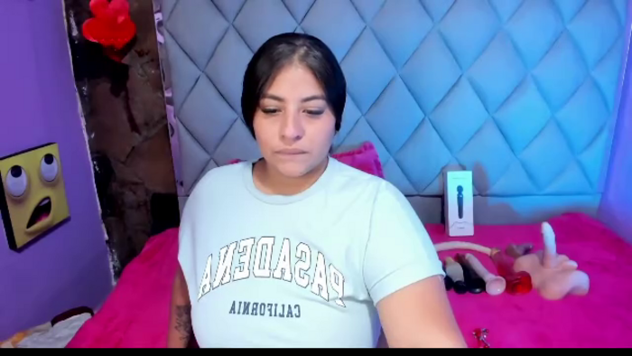 luisana-boobs