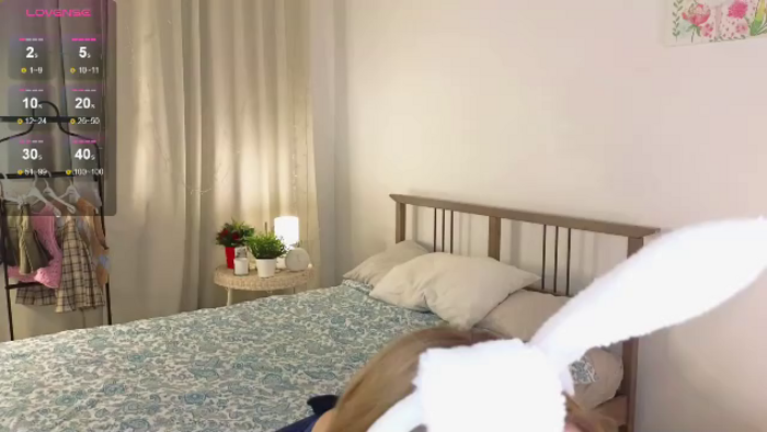 megan-floor