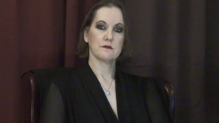 mistress-vivian