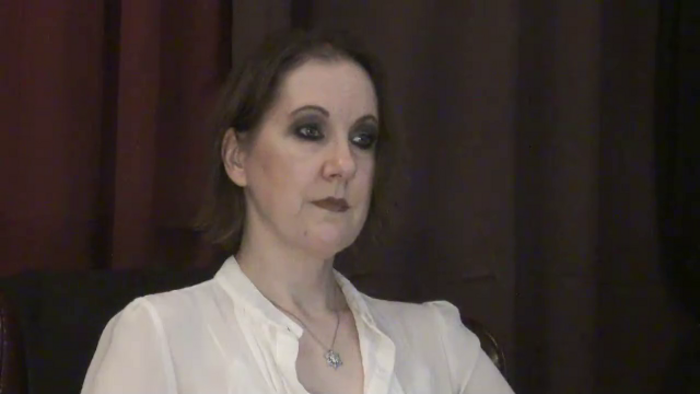 mistress-vivian