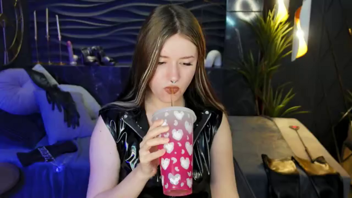 lily-loyd