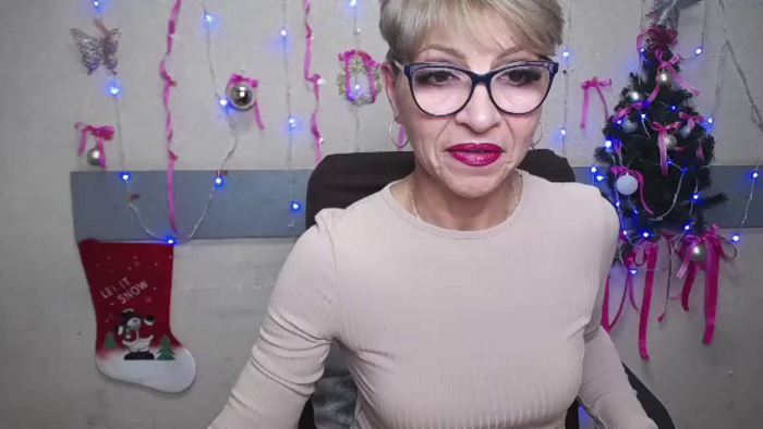 holly-incredible
