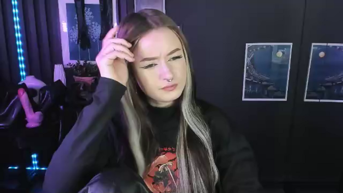lily-loyd