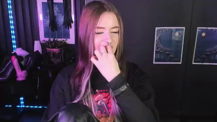 lily-loyd