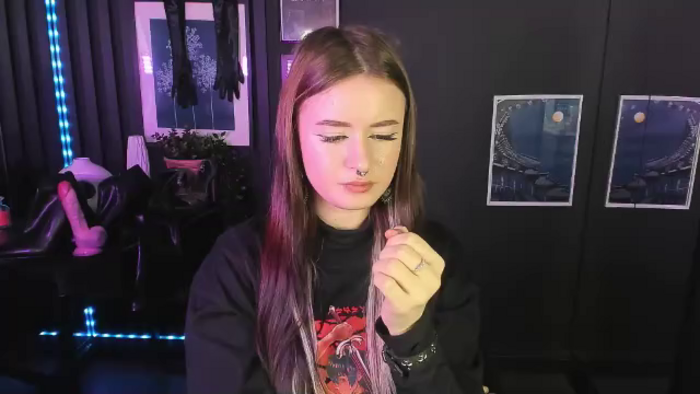 lily-loyd