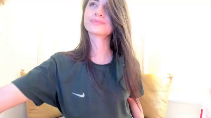 meggan-bluee