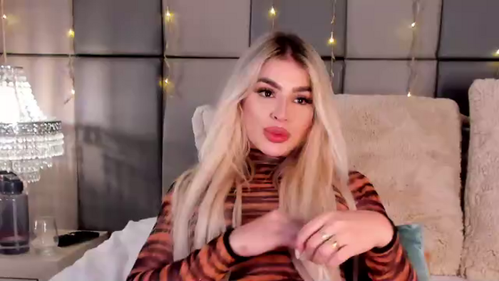 mia-klein