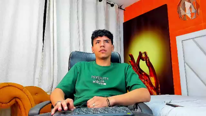 tobias-vega