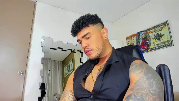 zeus-strong