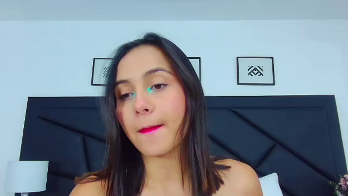 mia-harrys