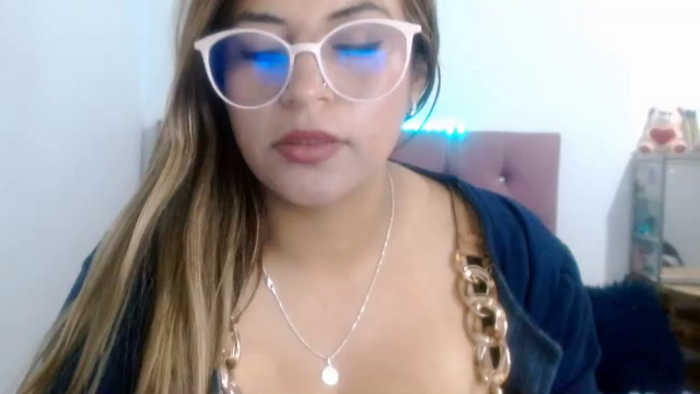karina-tompson