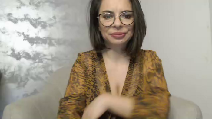 larissa-simson