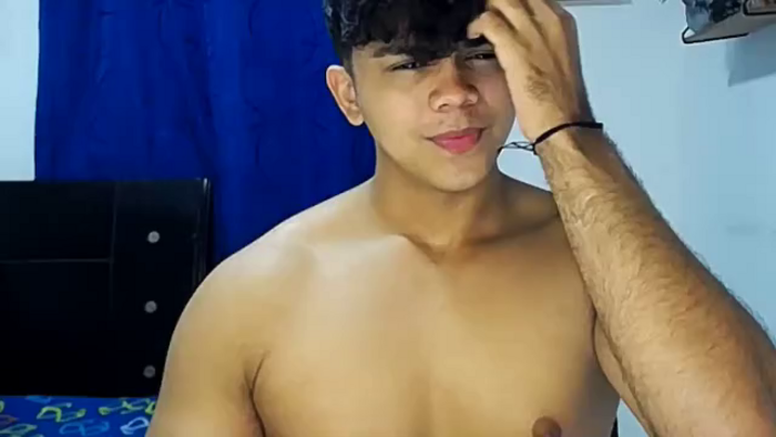 noah-prada