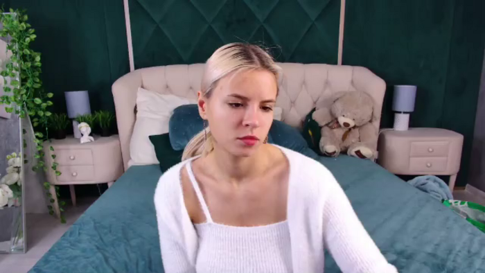 kiara-rolls